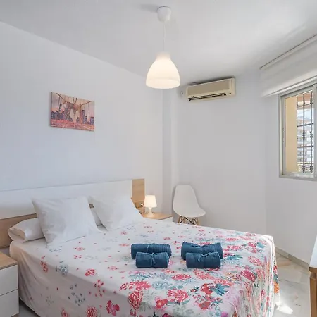 Las Mercedes Penthouse - A Un Paso Del Centro Y La Playa! * 托雷莫利诺斯